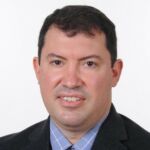 ID Photo - Rob McINTOSH - square